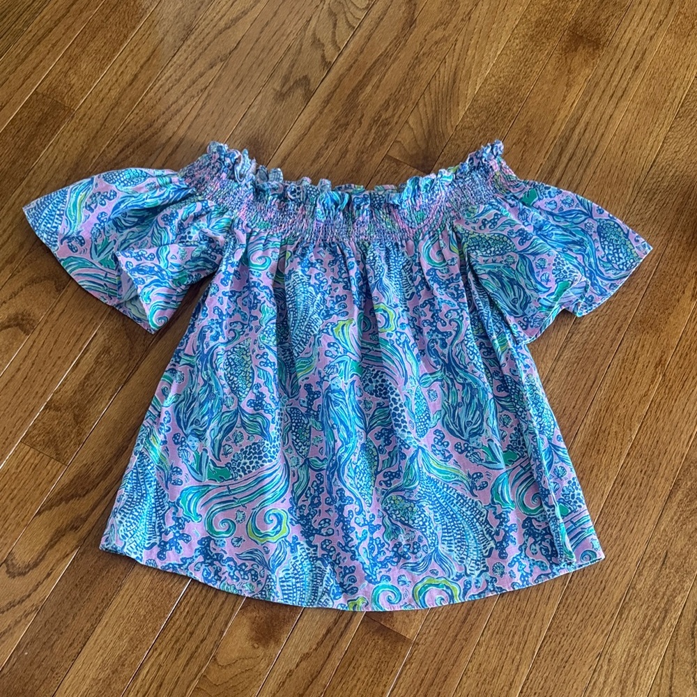 Lily Pulitzer Off-Shoulder Paisley Print Top in Pink and Aqua size medium